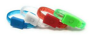 yzWG[EANZT[ CgAbvO[J[fBXNuXbgp[eB[obO4 a 96 luce led fino glow colore lampeggiante bracciale disco festa borsa