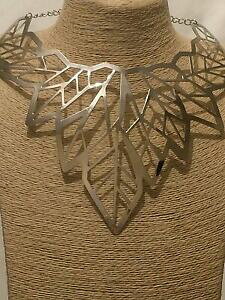 yzWG[EANZT[ j[NrbOrbO^J[Vo[lbNXda donna dichiarazione unica insolita trama grossa big grande collare di metallo argento collana