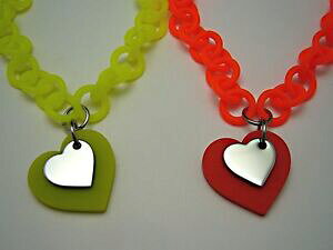 yzWG[EANZT[ `F[}kG[hXeXX`[vX`bNn[gcolori vivaci catena manuel zed in acciaio inox plastica cuore q2198 * nuovo ovp *