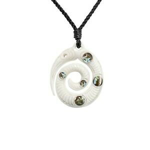 yzWG[EANZT[ lbNXLb`LECRTEXNX81stgeneration collana pendente osso orecchia di mare kiwi koru croce sud