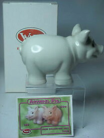 【送料無料】キッチン用品・食器・調理器具・陶器　レアウェイドアランデルホワイトピッグフィギュア株式会社エドオブボックスRare Wade ARUNDEL WHITE PIG Figurine Ltd Ed of 100 + Box + COA