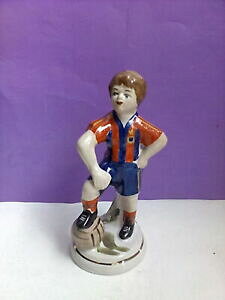 yzLb`piEHEE@TbJ[I胂XNNuENCiVAtBMAFootball player CSKA Moscow club Ukrainian Russian porcelain figurine 9230e