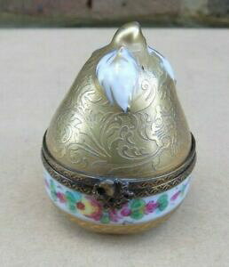 yzLb`piEHEE@~j`Art``̎픠Hand Painted LIMOGES Pear Shaped Porcelain Box with Miniature Perfume Bottle