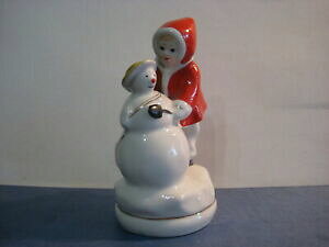 yzLb`piEHEE@~\rGg\A\AVÃtBMAŐႾ܂ƃ\Ȁ̎qSoviet girl with snowman in winter Soviet USSR Russian porcelain figurine 1810e