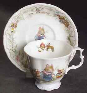 yzLb`piEHEE@CEhgEuu[wbWUEo[Xf[Jbv\[T[Royal Doulton BRAMBLY HEDGE The Birthday Cup  Saucer 5979070