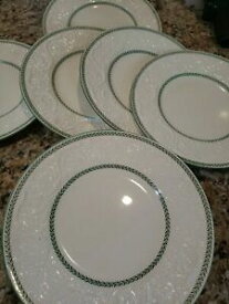 【送料無料】キッチン用品・食器・調理器具・陶器　ウェジウッドパトリシアングリーンリーフインチランチョンプレートロット素晴らしいWedgwood Patrician Green LEAF 9 1/4 Inch Luncheon Plates LOT OF 11 great!!!