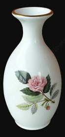 【送料無料】キッチン用品・食器・調理器具・陶器　ヴィンテージウェッジウッド年代バド花瓶ハサウェイローズパターンVintage Wedgwood 1970's 5 Bud Vase Hathaway Rose Pattern - 02