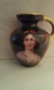 yzLb`piEHEE@~j`A탍CV@cuNёԕr`A[eBXgMINIATURE PORCELAIN ROYAL SCHWARZBURG PORTRAIT VASE HAND PAINTED ARTIST SIGN