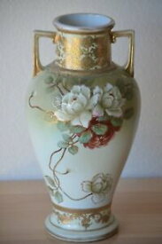 【送料無料】キッチン用品・食器・調理器具・陶器　インペリアル日本アンティークハンド塗装花瓶赤い白い花ダブル取扱いImperial Nippon Antique Hand Painted 12.5 Vase Red White Flowers Double Handled