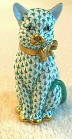 【送料無料】キッチン用品・食器・調理器具・陶器　本物のヘレンの磁器の姿キャットグリーンゴールドフィッシュネットパターンミントAuthentic Herend Porcelain Figure Cat Green w/ Gold Fishnet Pattern 4 3/4 Mint