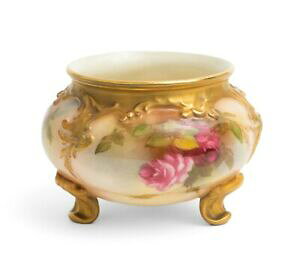 yzLb`piEHEE@AeB[NCEX^[`o|W[{EԕrNtAntique Royal Worcester China Hand Painted Roses Posy Bowl Vase - Dated 1918
