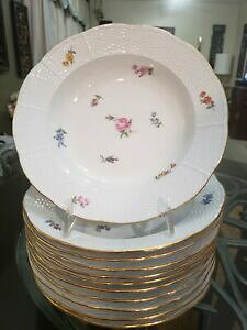 yzLb`piEHEE@Be[W}CZU΂ԃoXPbgEB[uX[v{EbgVINTAGE MEISSEN Porcelain SCATTERED FLOWERS Basket Weave RIM SOUP BOWL