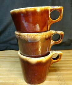【送料無料】キッチン用品・食器・調理器具・陶器　ハルブラウン取扱いマグカップ、個セットHULL BROWN DRIP Handled Mugs, Set of 3