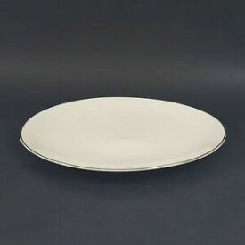 【送料無料】キッチン用品・食器・調理器具・陶器　フリントリッジチャイナベルミアディナープレートインチオフホワイトプラチナFlintridge China Bellmere Dinner Plate 10 3/4 inch (Off White/Platinum)