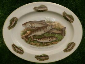 【送料無料】キッチン用品・食器・調理器具・陶器　大きなサービングプレートプラッタフィッシュサーモングリスパー中国製イングランドLarge serving plate / platter Fish Salmon Grilse Parr - China Made England