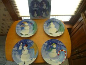 【送料無料】キッチン用品・食器・調理器具・陶器　おみだ石器サラダデザートプレート雪だるまスノーパルクリスマスボックスセット4 Oneida Stoneware Salad / Dessert Plates Snowman Snow Pals Christmas Boxed Set