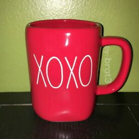 【送料無料】キッチン用品・食器・調理器具・陶器　新しいバレンタインデーレッドマグバイマゼンタNew RAE DUNN Valentines Day LL XOXO Red Mug By Magenta