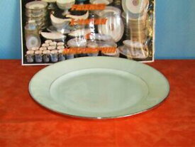 【送料無料】キッチン用品・食器・調理器具・陶器　ラージディッシュラウンド磁器リモージュホワイトシルバーサインアンリレムーローセットLarge Dish Round Porcelain Limoges White Silver Signed Henri Remouleau (Set #2)