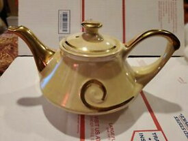 【送料無料】キッチン用品・食器・調理器具・陶器　アラジンイエローゴールドカップティーポットVtg Aladdin Yellow Gold 2 Cup Teapot