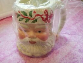 【送料無料】キッチン用品・食器・調理器具・陶器　レノックスサンタの休日おもちゃショップマグサンタ Lenox Santa's Holiday Toy Shop Mug Santa