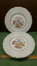 【送料無料】キッチン用品・食器・調理器具・陶器　ロイヤル・ドルトン・イングランドディナープレートグランサムパターンのセットSet of 4 Royal Doulton England 10 Dinner Plates Grantham Pattern