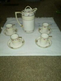 【送料無料】キッチン用品・食器・調理器具・陶器　日本手塗装ティーポットカップとソーサー余分なソーサーNippon hand painted teapot With 5 Cups and Saucers with 1 extra Saucer