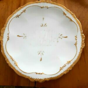 yzLb`piEHEE@AeB[NtX̃[ẂAM񋟂Ă܂F̃mOF̍Antique French Limoges serving platter 12 gilded monogram fad