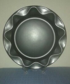 【送料無料】キッチン用品・食器・調理器具・陶器　ダンスク「折り紙オニキス」ディナープレートブラックDansk Origami Onyx Dinner Plate (Black)