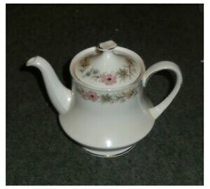 yzLb`piEHEE@CEAo[gEpSux_veB[|bg ROYAL ALBERT PARAGON BELINDA TEA POT