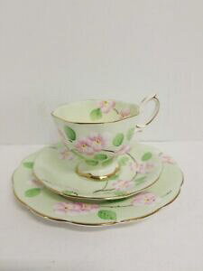 yzLb`piEHEE@CAo[gG@WFeB[JbvA\[T[ƃv[ggIZbgNE{[Royal Albert Evangeline Tea Cup, Saucer 