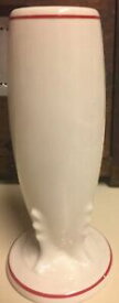 【送料無料】キッチン用品・食器・調理器具・陶器　フィレストラレアレッドストライプバッド花瓶Fiestaware RARE RED STRIPE Bud Vase