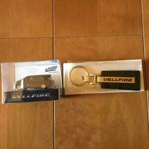 yz͌^ fJ[ Ft@CA~jJ[|^LABlvellfire minicar portachiavi nero