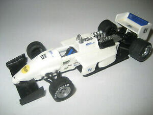 【送料無料】模型車 モデルカー ヴィラモデルビルトボイルロットルグランサンベックvillamodel built f1 ags jh22 mgn p boillot le grand sambuc 1989 143