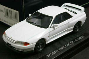 yz͌^ fJ[ GuXJCCzCgI[fB[Yebbro 143 nissan skyline r32 white oldies 43760