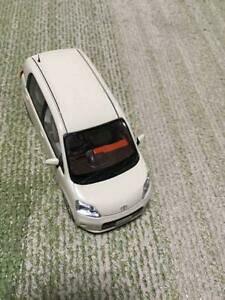 yz͌^ fJ[ |gg^porte color shows its toyota