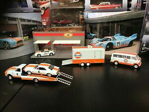 yz͌^ fJ[ Kt[VORNVK[WO[Cggulf racing collection amp; garage greenlight 164