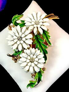 yz͌^ fJ[ vVI\NEhhuRG}eFfJ|t[XubVprecioso raro 1956 crown trifari dorado blanco esmalte verde campo flores broche