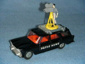 yz͌^ fJ[ fBL[tBAbgStXpej[XtBperare old british dinky 143 fiat 2300 wagon france pathe s film putty