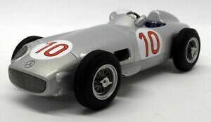 【送料無料】模型車 モデルカー スケールメルセデスベンツベルギーiscale 118 scale 118010 mercedes benz w196 f1 1955 winner belgian gp