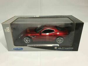 yz͌^ fJ[ At@IRyeBcBI[lXJEF[ETgX^[galfa romeo 8c competizione scala 1 18 welly usato stato t0111204