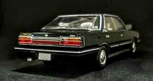 �y���������z�͌^�� ���f���J�[ �g�~�J���~�^�[�^���B���e�[�W�l�I�l���j�b�T���O�����A�^�[�{�u���A��tomica limitata vintage neo lvn150 b nero nissan gloria v30 turbo brougham 85