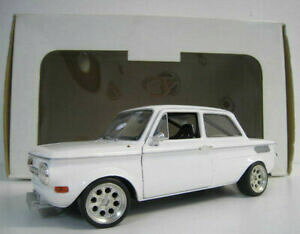 yz͌^ fJ[ zCgxXP[nsu tt in white revell scale 118 ovp