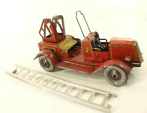 yz͌^ fJ[ `[YVj[J~If{xXm[[^[px`pgCcr charles rossignol camion de bomberos renault motor para llavero chapa toy
