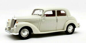 yz͌^ fJ[ ZfXWzCgfJgXP[f220 mercedes w187 limousine 1953 white 118 model cult scale models