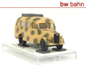 �y���������z�͌^�� ���f���J�[ ���f���I�y���u���b�c�~�j�o�X���f���J�[adp models 143 43090 opel blitz 1,5 t minibus model car in camouflage colour