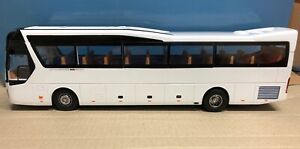 【送料無料】模型車 モデルカー ミニカーヒュンダイユニバース132 diecast bus hyundai universe