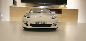 yz͌^ fJ[ mu|VFpi[zCgfB[[GfBV118 norev porsche panamera 4s white dealer edition