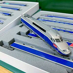 �y���������z�͌^�� ���f���J�[ �f���v���b�N�X�y�C���g�t�����Xkato tgv duplex paint french railways