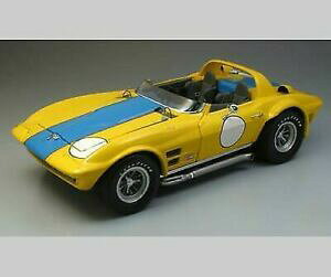 yz͌^ fJ[ RxbgOhX|[c[hX^[VJSzr[V[GL\gCG[corvette grand sport roadster chicago hobby show 1988 introduced exoto yellow 1
