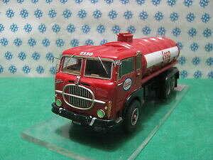 �y���������z�͌^�� ���f���J�[ �t�B�A�b�g�^���N���f���M�����f���G���[�g���f��fiat 682 n2 tank it 143 cb models gila modelselite models